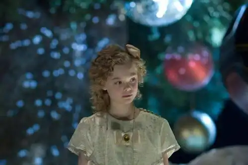 一女子,患爱丽丝梦游仙境综合征,感觉仿佛变成了巨人下
