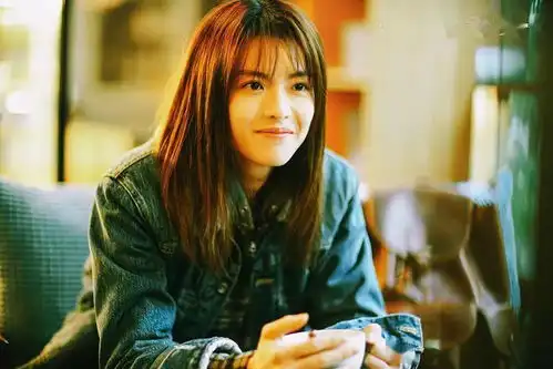 没有十年脑血栓,拍不出青春疼痛片八月未央