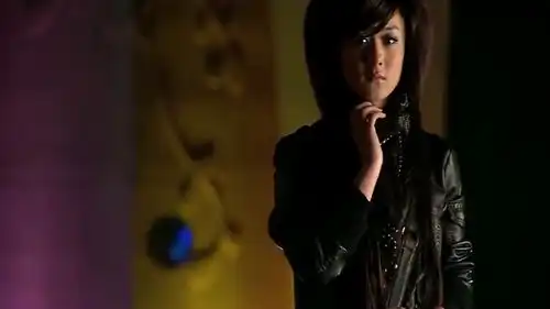 佳期如梦因为安安的一句话,东子赏了她一巴掌