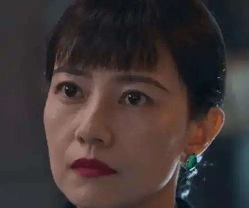 高圆圆剧照引发热议不仅是老气,饰演宋美龄,气场也太弱了