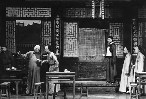 老舍我也是被甲方爸爸催过稿的
