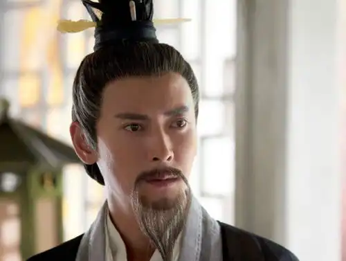 难怪王重阳也怕斗酒僧,你看那老僧的真名叫什么,南帝说出答案
