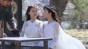 将夜2独家花絮杨超越洗jio被吐槽,桑桑修脚新发明