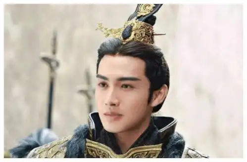 秦始皇一共有20多个儿子,但仅有一个勉强还行,但不是公子扶苏
