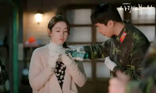 正式开虐爱的迫降被枪指着头,尹世莉哭着对政赫说我爱你
