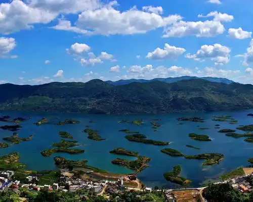 1002个岛屿,被誉为荆楚第一奇湖阳新仙岛湖天空之城,只为和你遇见