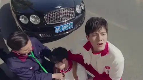 快把我哥带走时分骑自行车昏倒在路上,经医生检查,竟是睡着了