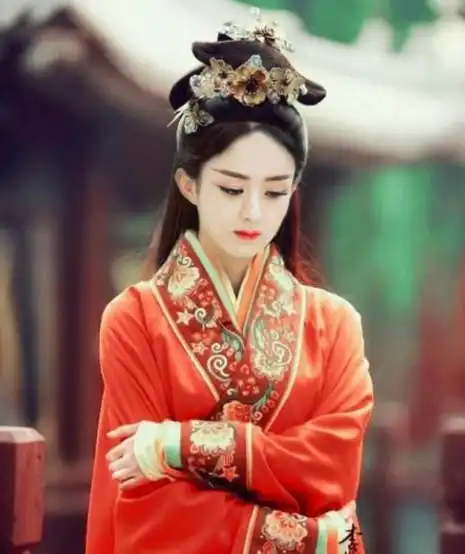 2020古装女演员人气,赵丽颖杨幂不敌鞠婧祎,红色嫁衣却称霸榜单
