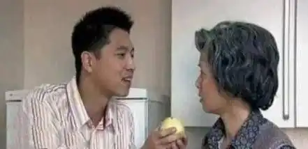 金婚播出14年小配角成顶流女星,佟家两个女儿却退圈