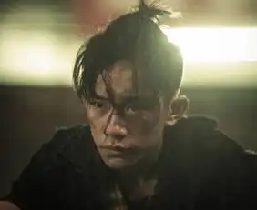 少年的你终于定档,易烊千玺最新剧照曝光,有他在票房不用愁
