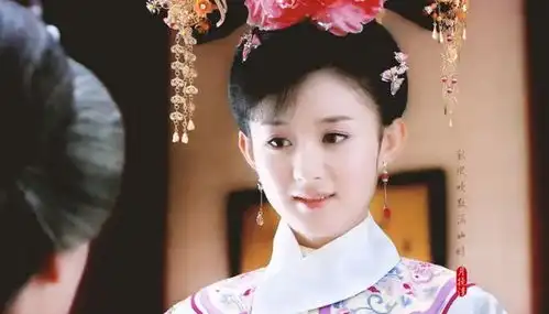 喜剧之王现实版女星,她靠跑龙套8年才走红,如今成一线女星十分低调
