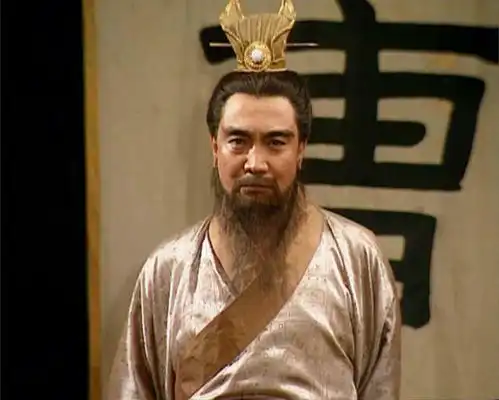 吕布麾下有三大猛将,曹操只收服其中两人,最厉害的那个誓死不降
