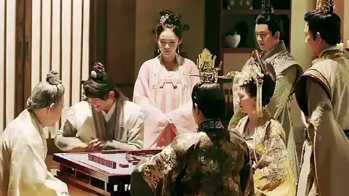 唐砖理科男学霸穿越唐朝大显身手,制作麻将种土豆设计假肢无所不能
