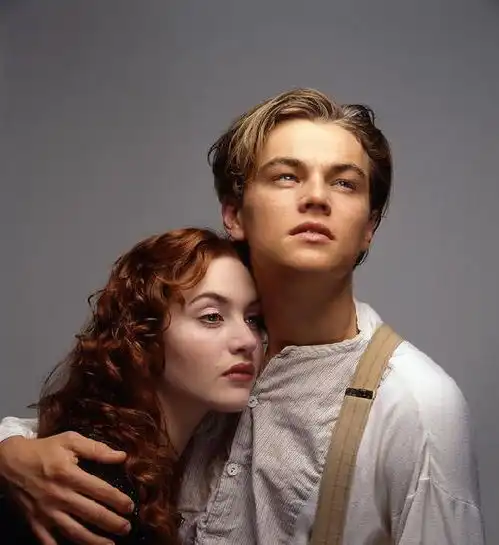 当年泰坦尼克号的凯特温斯莱特,近照令人唏嘘
