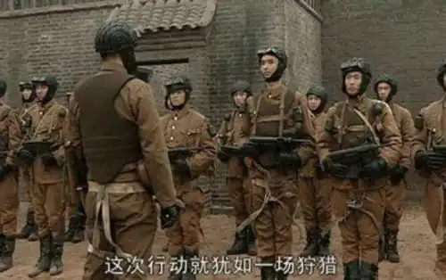 亮剑山本的特种兵实力有多强这小兵的话,已经暴露战斗力了
