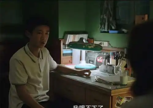 中国式亲子关系,就坏在太爱了,看这位逼你喝牛奶的母亲周春红