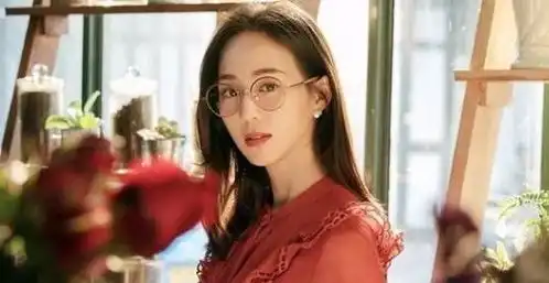 陈思诚总编剧的唐人街探案202012集已完结,有看点有槽点