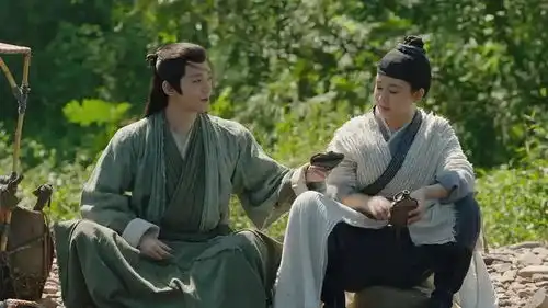 长相思里一拖四杨紫来为顶流挽尊了