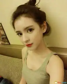 男同胞都不看车了宅男女神泷泽萝拉现身中国车展