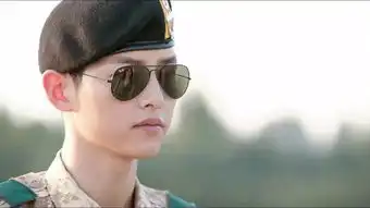 当荷尔蒙遇上军装,你想要的样子这里都有