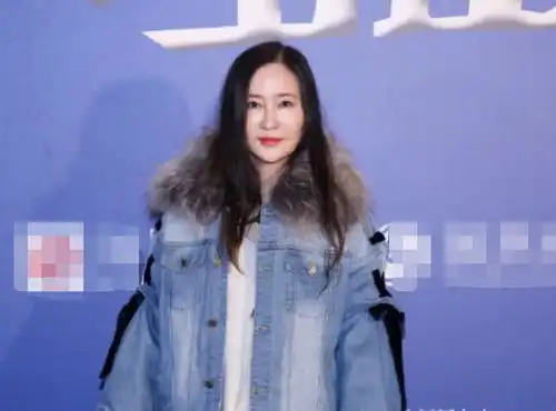 正式复出苹果导演李玉与范冰冰再次合作反复试水你还会支持她吗
