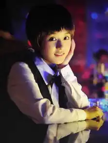 这个酒保有点萌赵丽颖短发制服减龄剧照