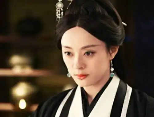 她是战国第一美人,太后一词创立者,曾以自己与夫君恩爱吓跑使者
