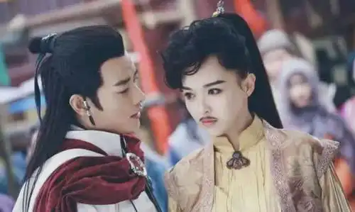 我就受不了她一直装