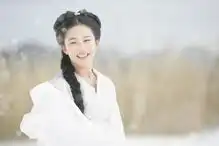 刘亦菲大火的时候,她是个小跟班,现如今她的名气不输神仙姐姐