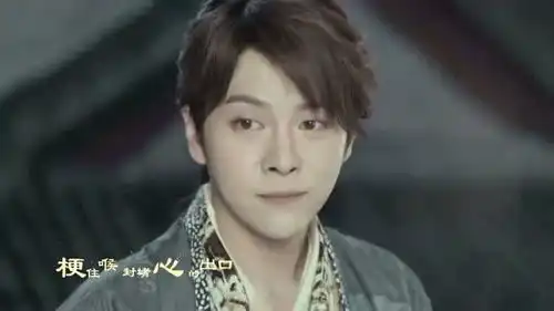 夜天子前方高能天夏cp甜蜜活力全开,配一脸,太甜了