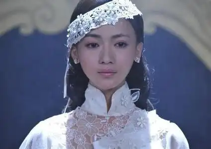 烽火佳人绝世美人青萍,延禧攻略魏璎珞,网友换了张脸
