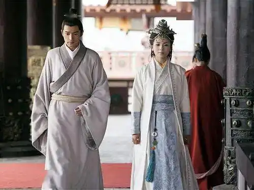 象山影视城民国城,品尝海鲜餐一日游赠送2箱水蜜桃2只鸭子