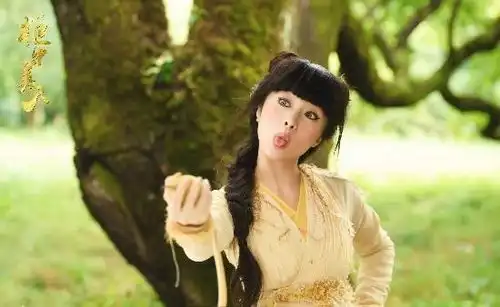 柜中美人独孤天下两剧连播,胡冰卿依然逃不过一个炮灰的命