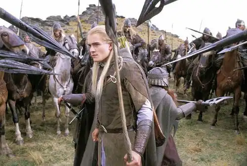 魔戒迷们有福了这一次,弗罗多将用声音带你走进那个奇幻世界
