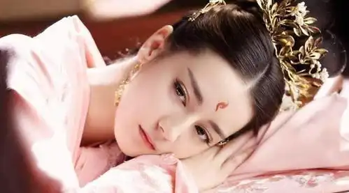 影视歌综全面发展,热巴大火靠的不只是杨幂的力捧
