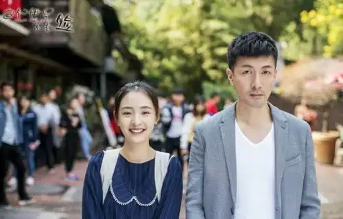 新剧这个世界不看脸来袭,女主是鹿晗捧红的
