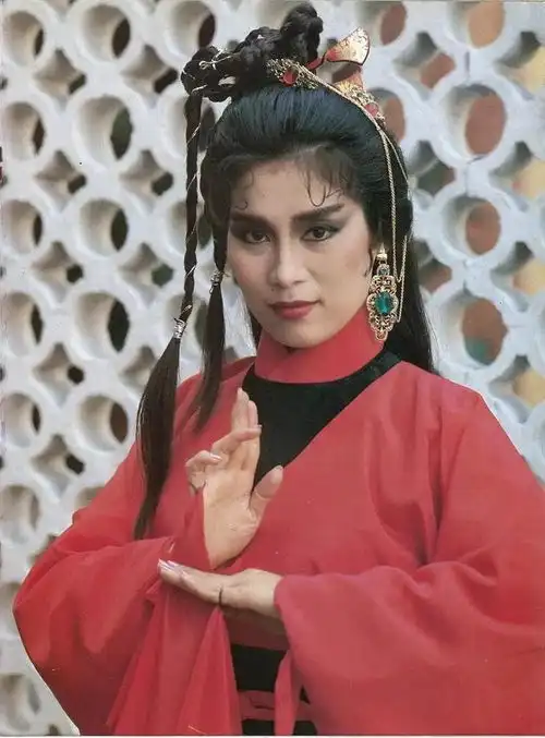 7080年代香港古装美女剧照欣赏,戚美珍黎美娴黄杏秀等