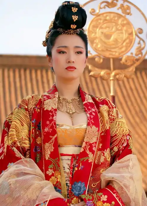 从色戒到让子弹飞,为何大导热衷情色镜头,因为猥琐吗