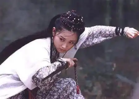 5位金庸作品成功的女星,刘亦菲仙气十足,朱茵更是非常动人
