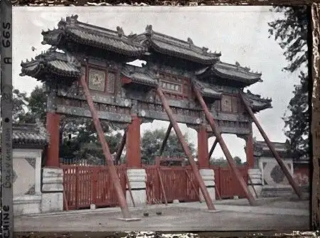108年前,法国人拍下彩色照片,记录中国第一人
