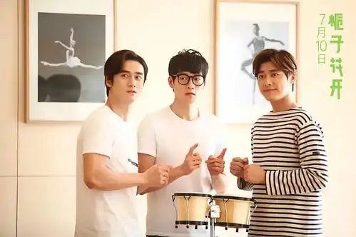 被称为综艺咖的他,如今却鲜少参加综艺,原来在拍戏还无缝进组呢