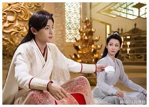 国家出手人民日报发声点名,最终撕掉了这4位明星的遮羞布
