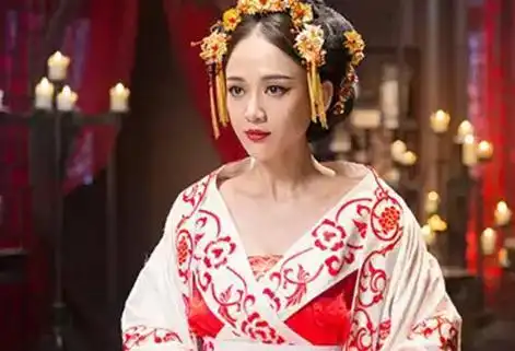 独孤皇后杨坚登上帝位,高调迎娶伽罗