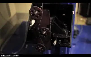 黑客帝国成真外媒称找到联通电脑人脑方法