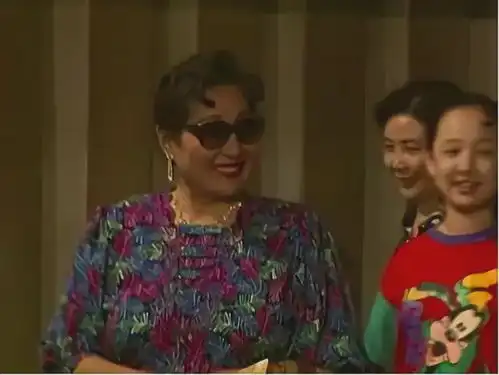 原来她早已离世演四世同堂出名,经历三段坎坷婚姻让人唏嘘