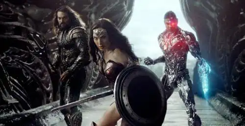 漫威复联4导演发表,对dc扎克斯奈德正义联盟剪辑版看法
