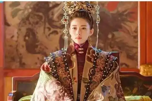 大明风华中三位中戏毕业的女演员,看她们的青涩照,谁的变化最大