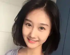 北影开学关晓彤室友皆美女任雨萌写真和服被骂
