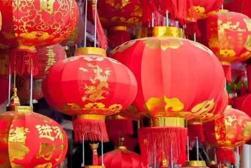 回家过年啦大红灯笼高高挂,金堂年味日渐浓