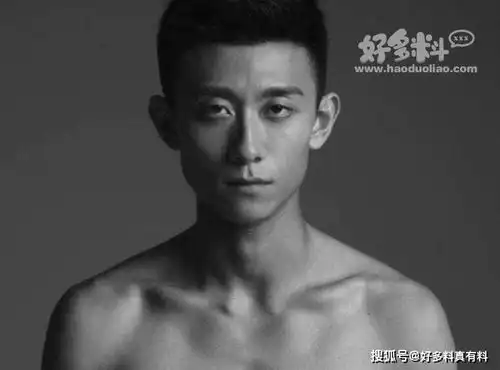 演员张一山感情状况如何张一山和宋妍霏是什么关系

